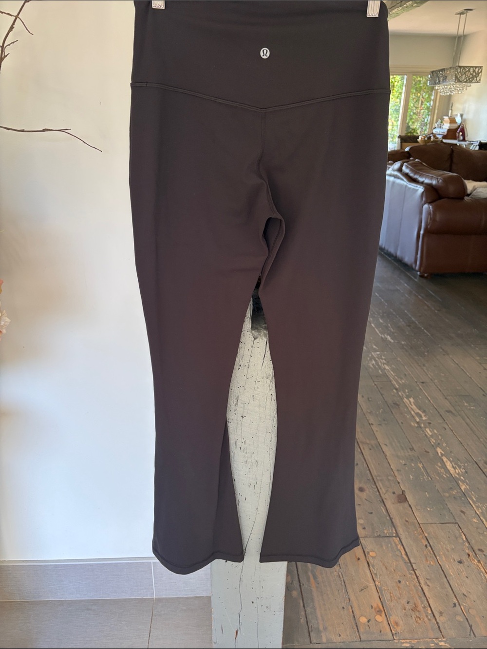 lululemon athletica Black Cropped Flare Leggings never worn